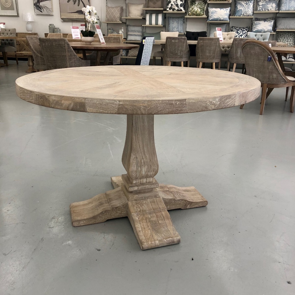 "Whitsunday" Hamptons Style Parquetry Hardwood Timber Round Dining Table 120cm Diameter, Beachwhite Finish (RRP $1999) - Image 2