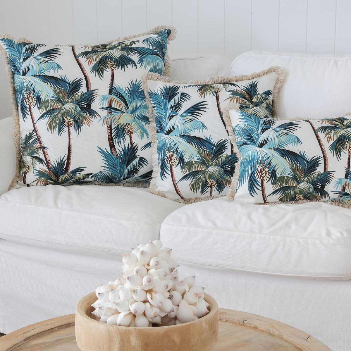 Outdoor Cushion Coastal Fringe Palm Trees White 35cm x 50cm - Image 3