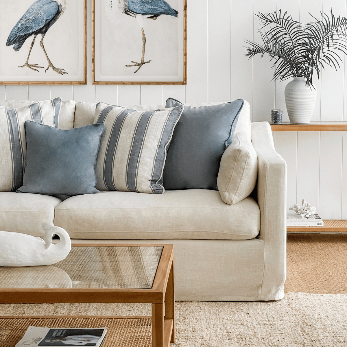 Clovelly Hamptons 2.5 Seat Sofa Ivory, W 190 D 102cm H 80cm (RRP $2699) - Image 2