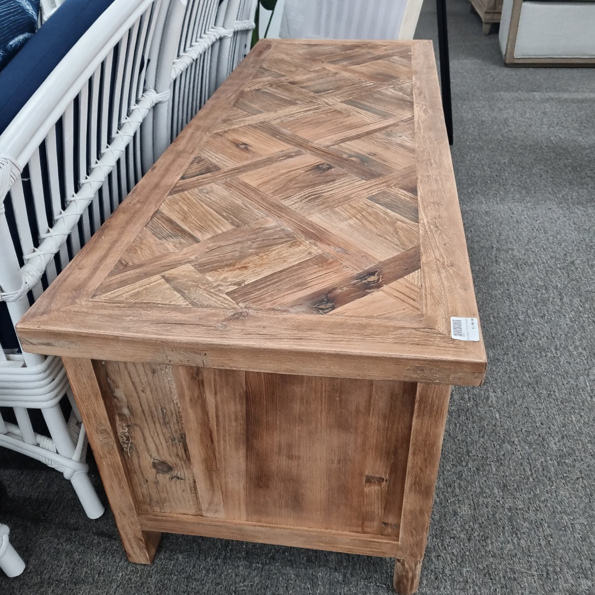 "Marrakesh" Parquetry TV Entertainment Unit Recycled Elm, 140cm - Image 2