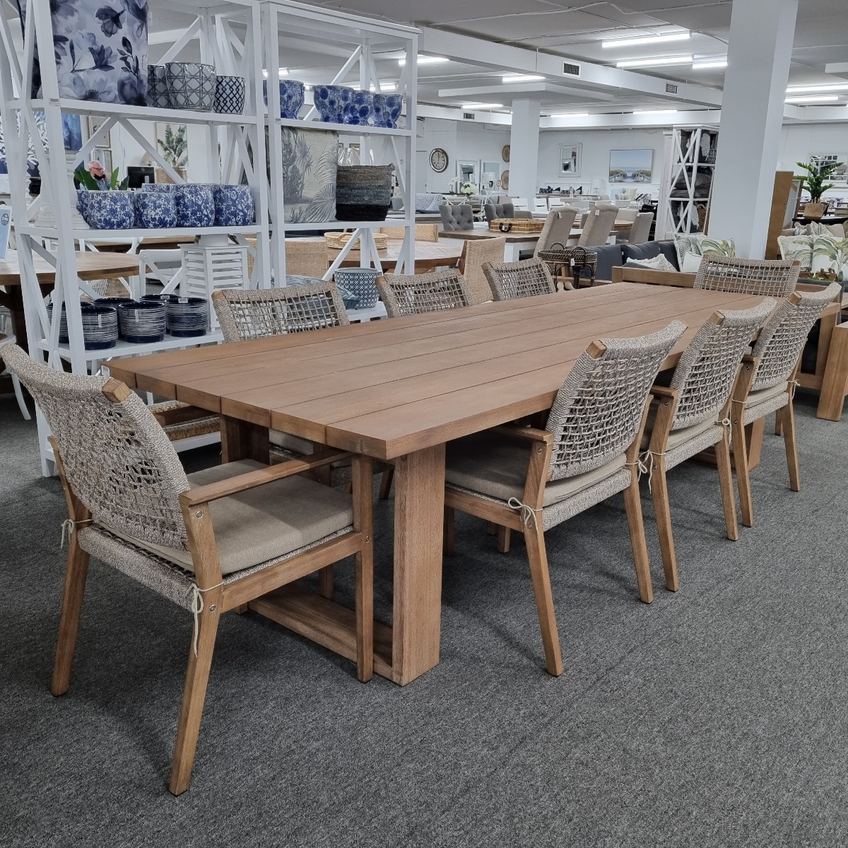 CLEARANCE SALE "Maldives" Hamptons Style Outdoor Hardwood Timber Dining Table, 300x110x76cmH + 8 Maldives Rope Chairs (RRP $4499) - Image 3