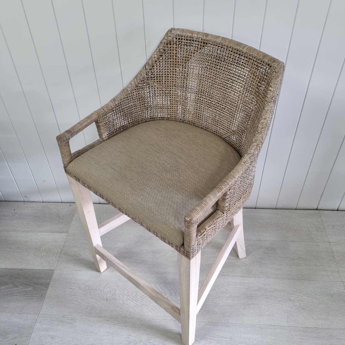 CLEARANCE SALE "Empire Bay" Hamptons Style Rattan Kitchen Counter Barstool Greywash, Whitewash Legs (RRP $499) - Image 6