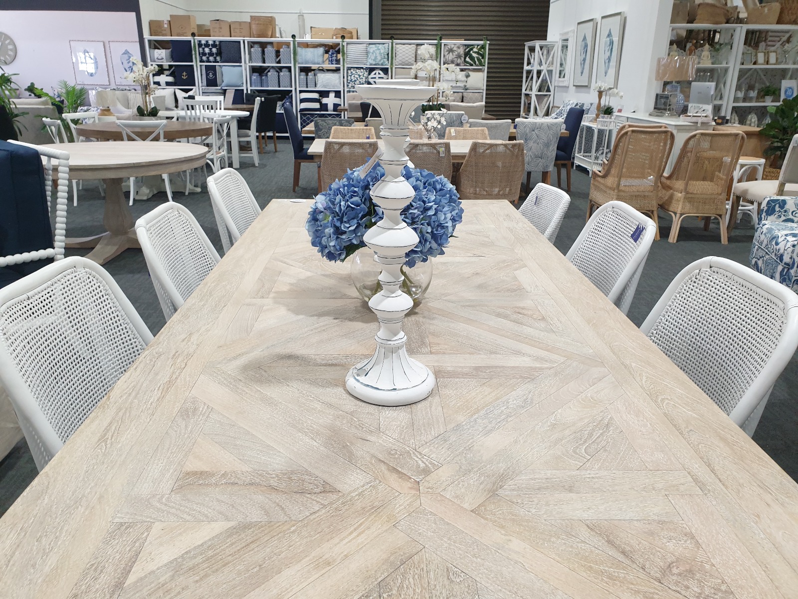 "Whitsunday" Hamptons Style Hardwood Timber Parquetry Dining Table with Pedestal Base, Beachwhite Finish, 240x110x77cm (RRP $3499) - Image 4