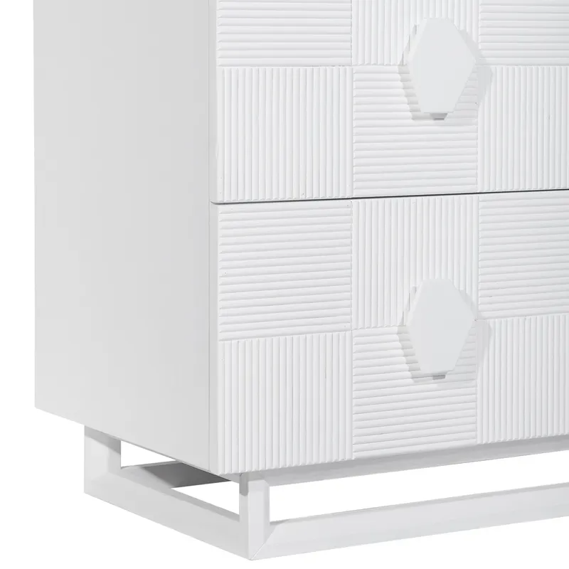 Alton 3 Drawer Chest White, 96cm W x 45cm D x 92cm H (RRP $2783) - Image 4